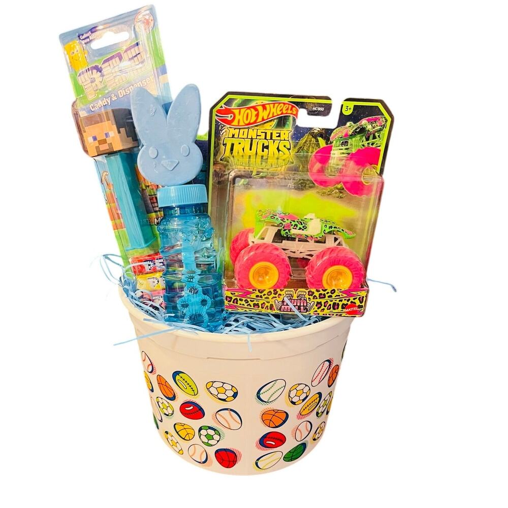 Minecraft bundle preschool throw 40  50 soft and adorable a Pez candy dispenser